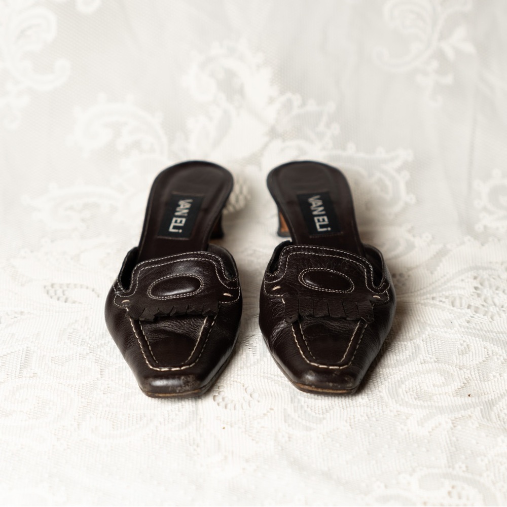 Nice 90s leather mules